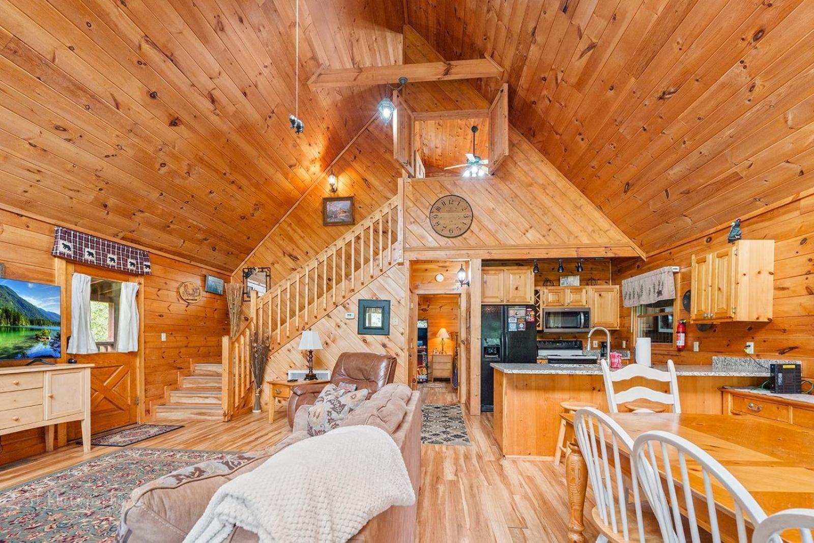 Hibernation Station Cabin セバービル エクステリア 写真