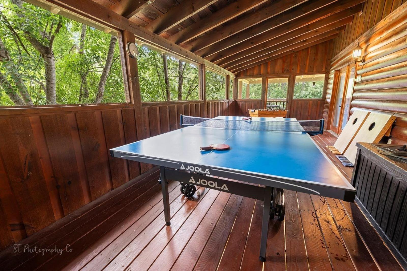 Hibernation Station Cabin セバービル エクステリア 写真
