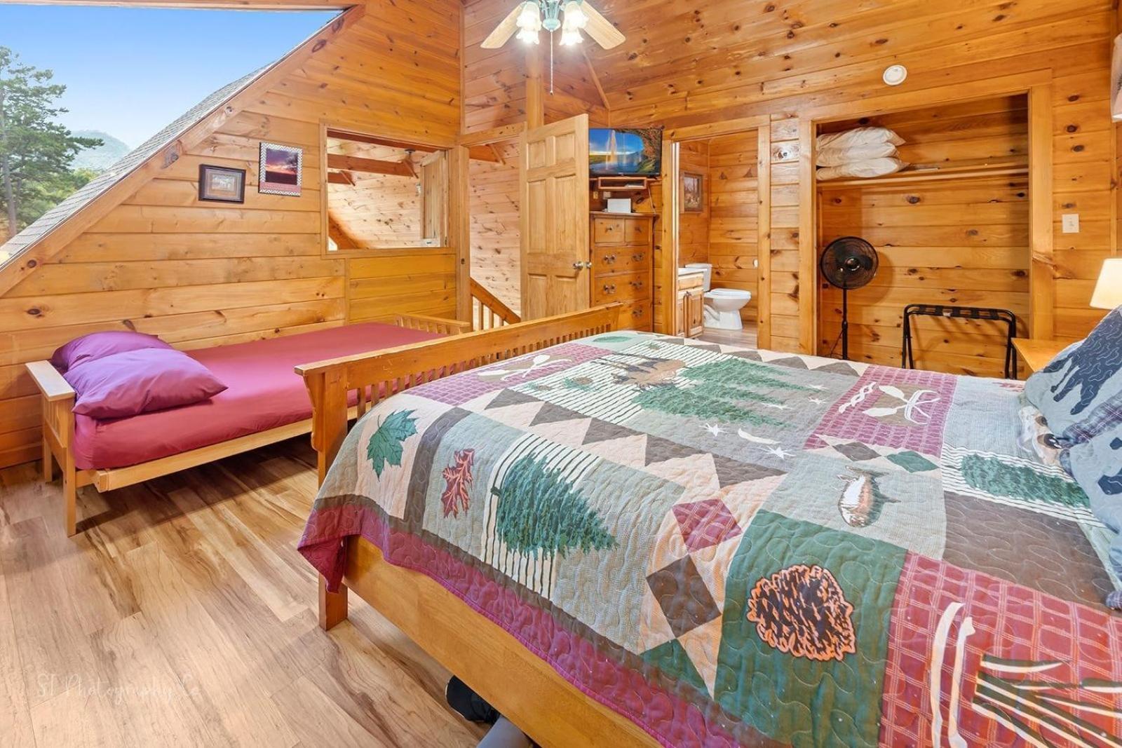 Hibernation Station Cabin セバービル エクステリア 写真