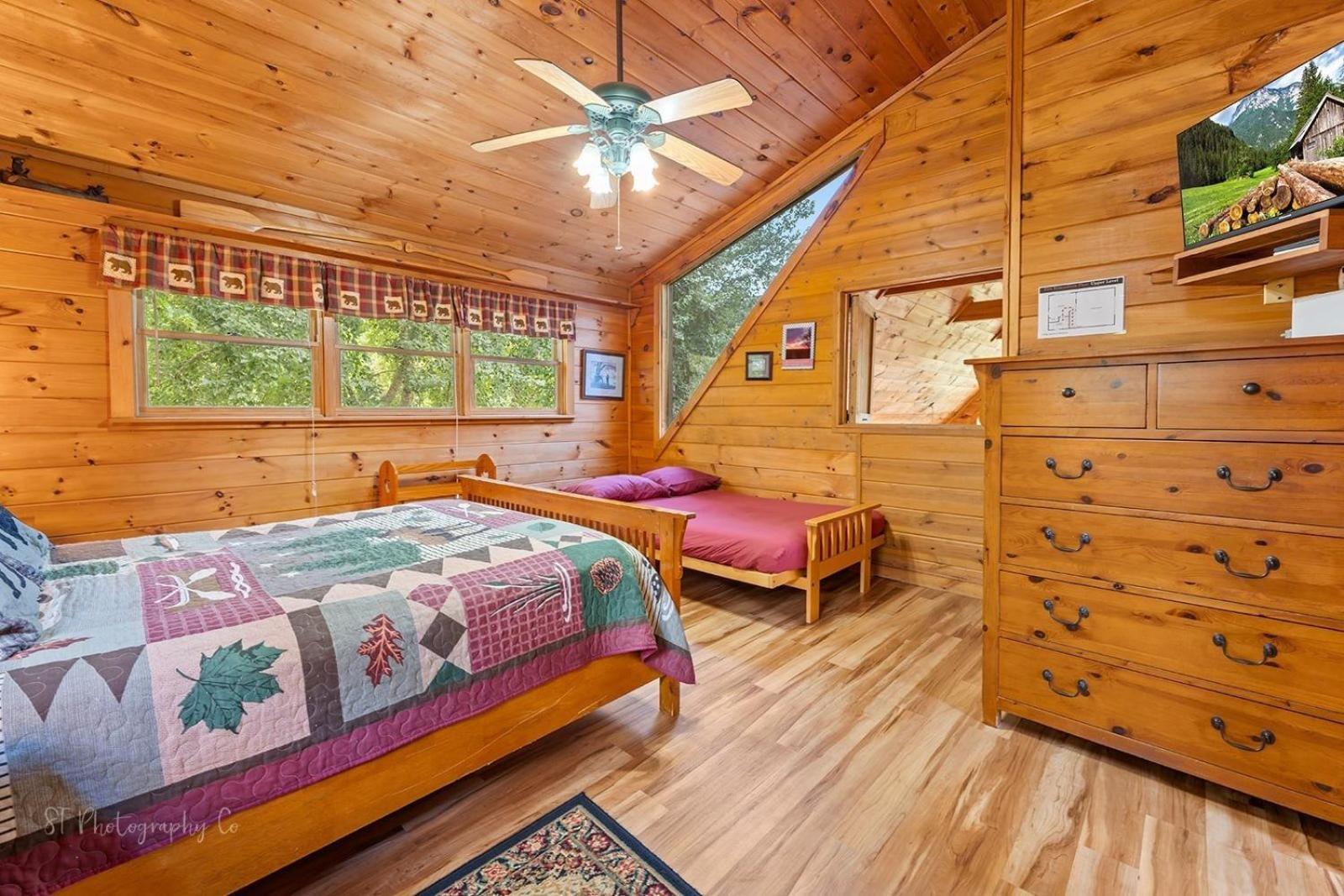 Hibernation Station Cabin セバービル エクステリア 写真