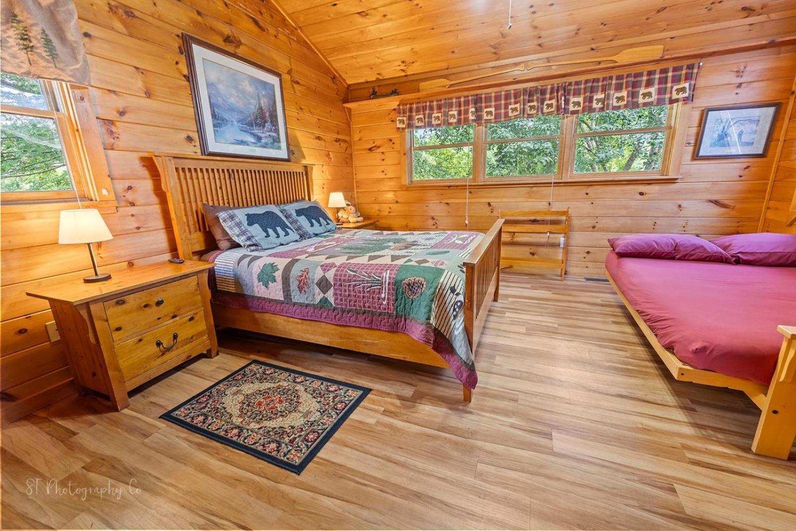 Hibernation Station Cabin セバービル エクステリア 写真