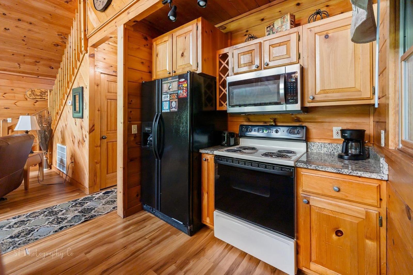 Hibernation Station Cabin セバービル エクステリア 写真